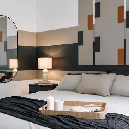 Bastille - 1 Et Terrasse A Pere-lachaise *