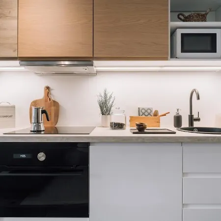 Bastille - 1 Et Terrasse A Pere-lachaise